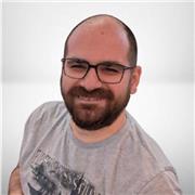 English tutor who teaches students of all ages